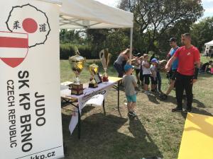 stažený soubor (1).jpg